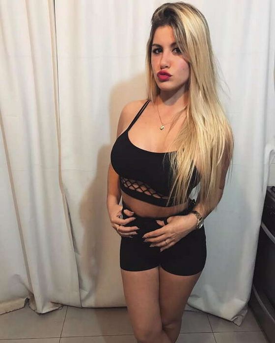 Куртизанки у метро: Досуг и Тайны Ночной Жизни